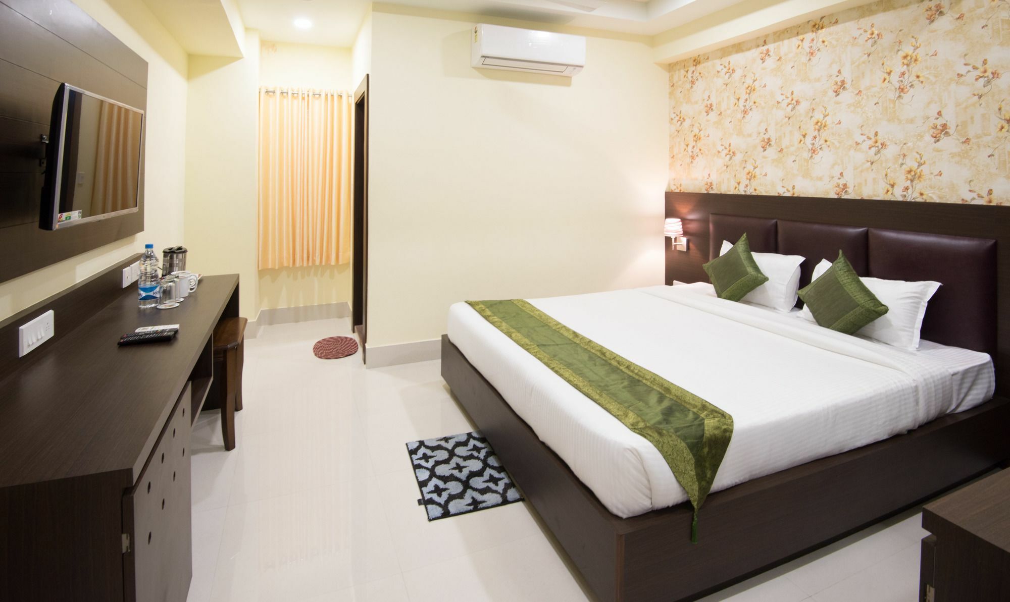 Treebo King'S Court Chandrasekharpur Bhubaneswar Exterior foto