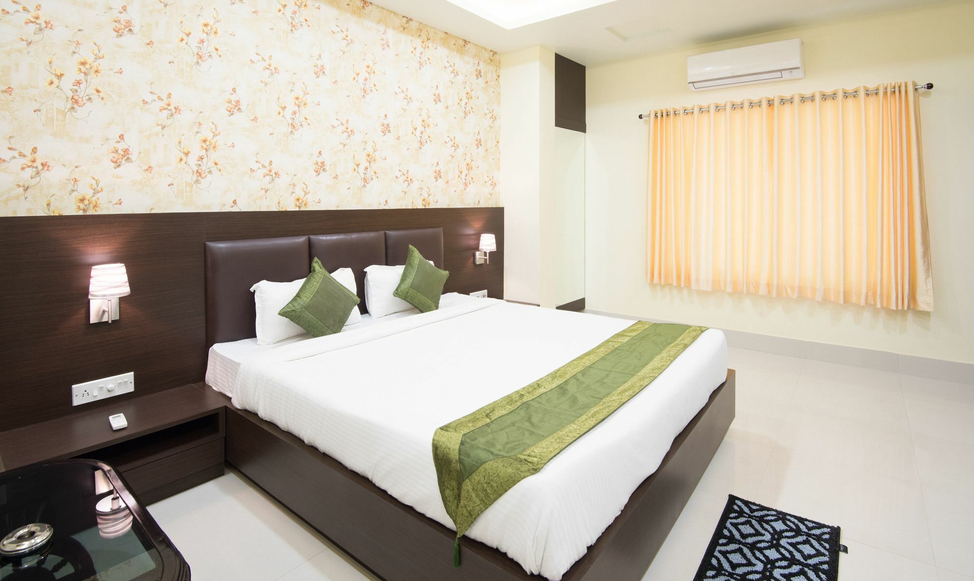 Treebo King'S Court Chandrasekharpur Bhubaneswar Exterior foto