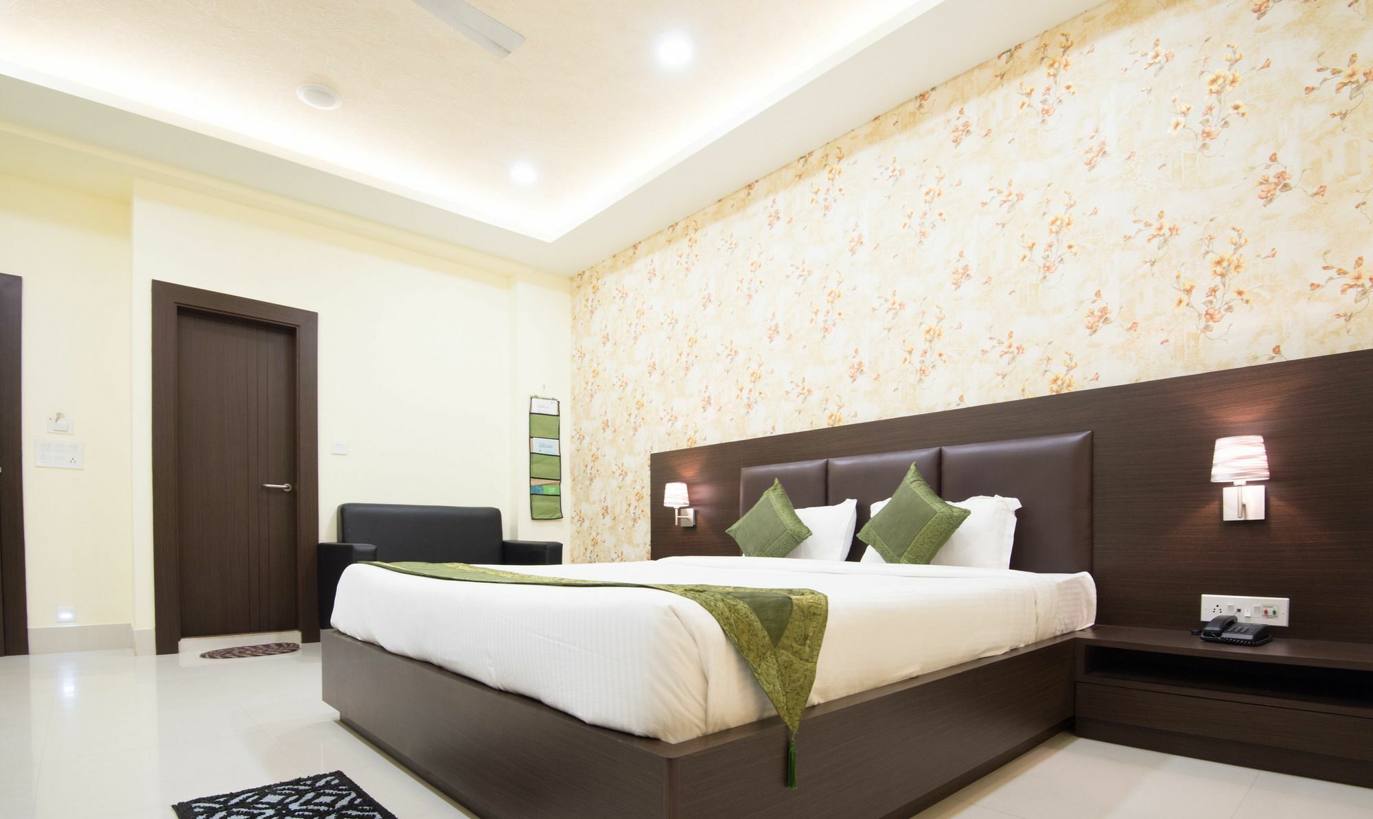 Treebo King'S Court Chandrasekharpur Bhubaneswar Exterior foto